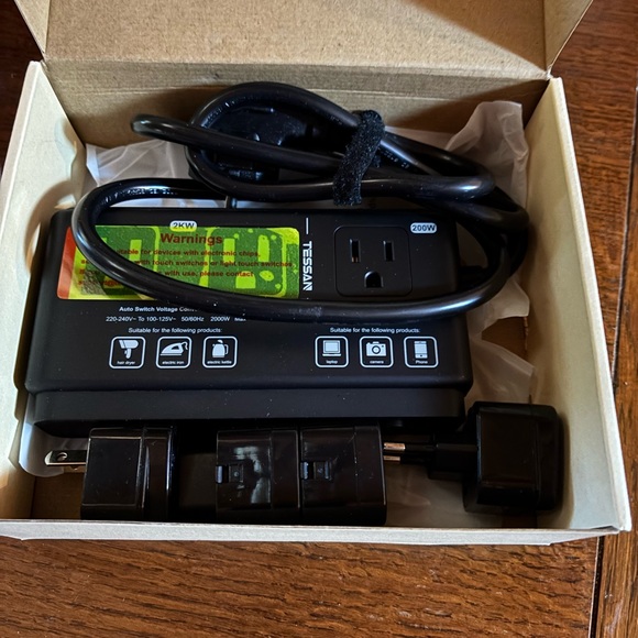 TESSAN power converter . - Picture 2 of 3